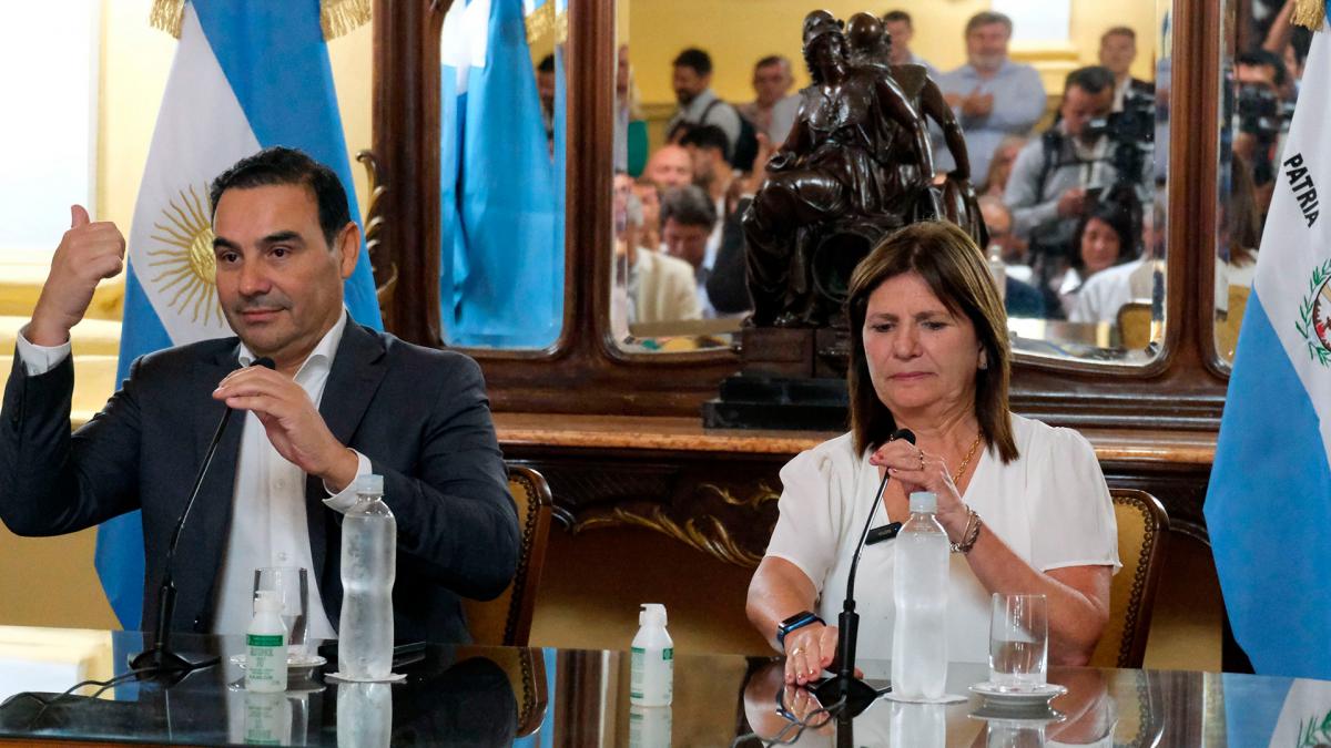 El gobernador Valds la cara de la campaa Foto Germn Pomar